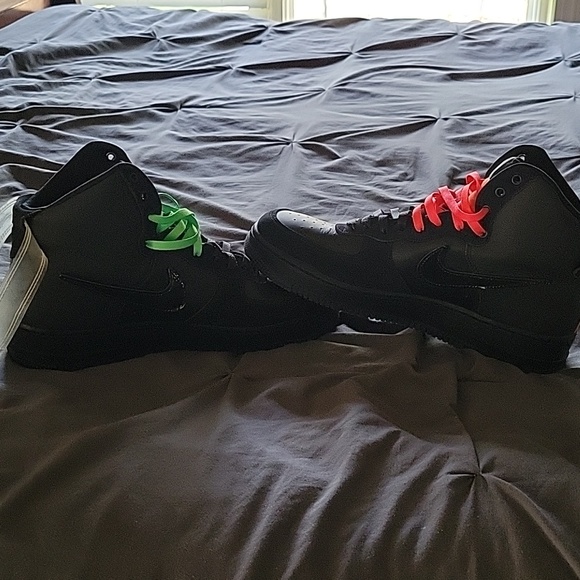 Nike Air Force 1 - Picture 6 of 9